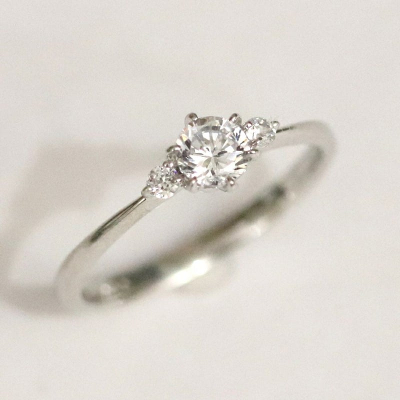ダイヤモンド婚約指輪枠erｋ1079ct030pt斜め