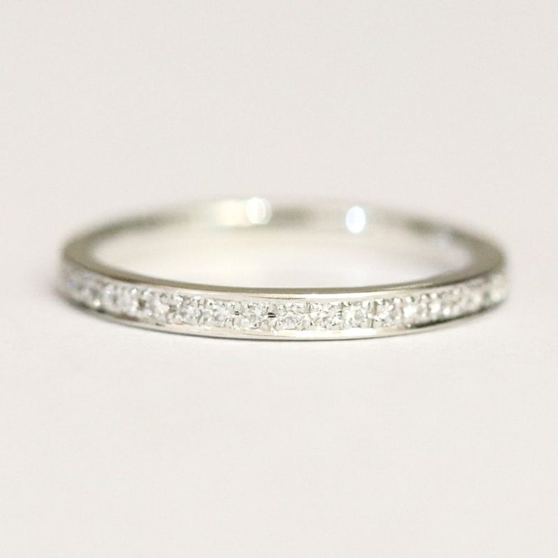 結婚指輪ハーフエタニティｍｒｓ034ｐｔｍｒｓ055ｐｔレディス正面
