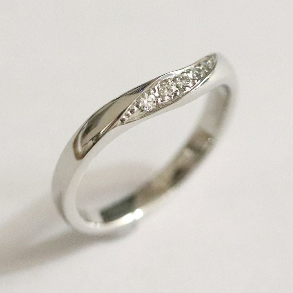 結婚指輪V字ラインｍｒｓ032ｐｔｓ031ｐｔレディス斜め